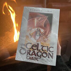 Tarot Cards - THE CELTIC DRAGON TAROT by D.J. Conway & Lisa Hunt - OUT OF PRINT